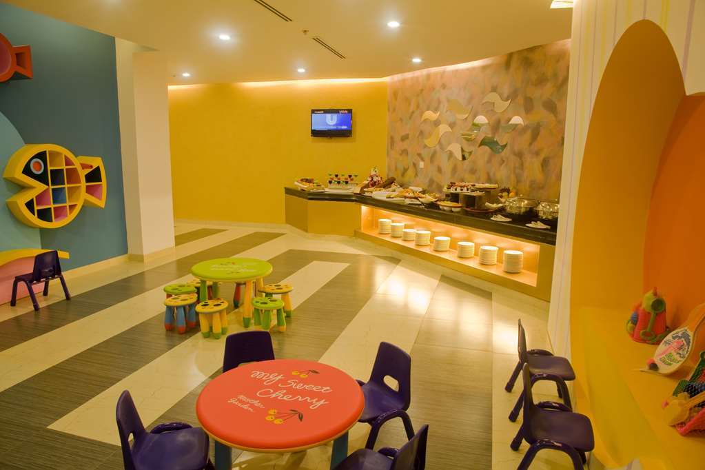 Royal Tulip Sea Pearl Beach Resort & Spa Cox's Bazar Restoran gambar
